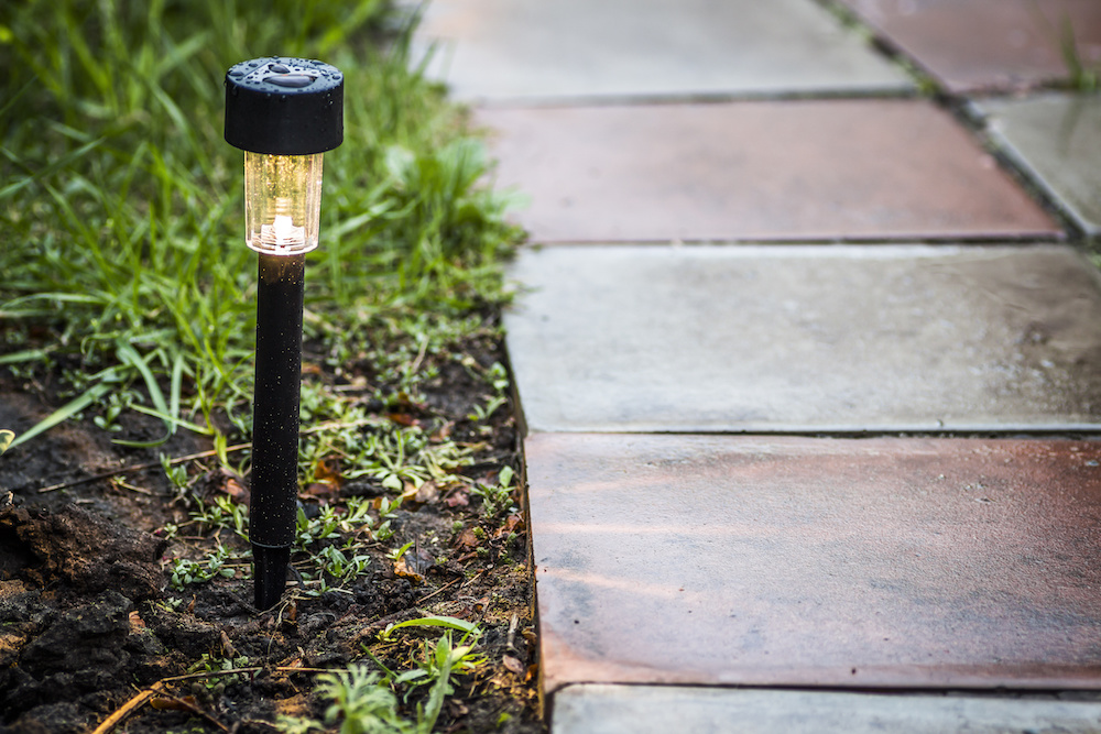 dekugaa solar ground lights review